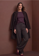 Triko Street One 326048 Lanea ve vínové barvě – celý outfit s kabátem
